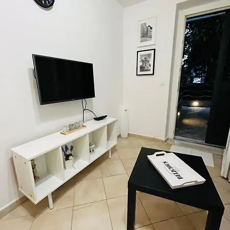 Garden Paradise دوبروفينك