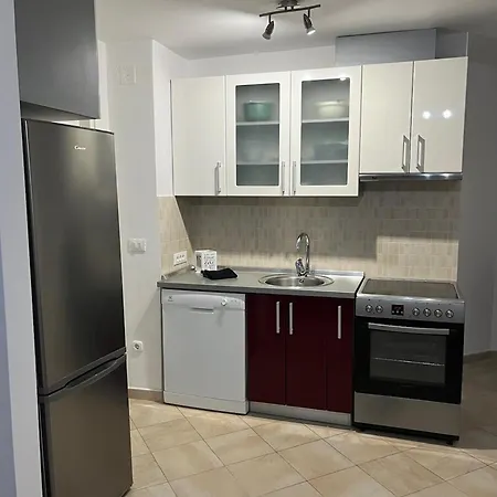 Garden Paradise شقة دوبروفينك